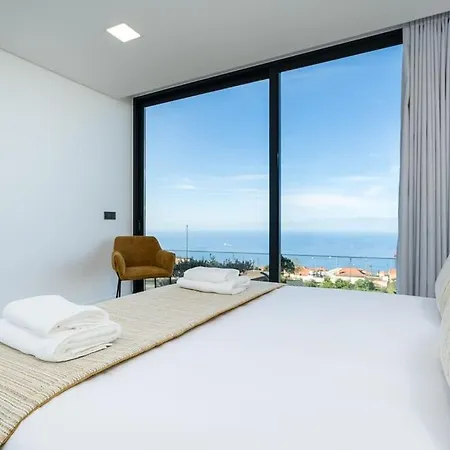 Lunarenzo Seaview, Pool, Ac, Parking *