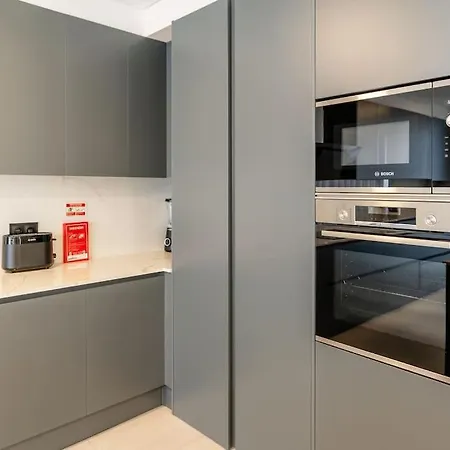 Lunarenzo Seaview, Pool, Ac, Parking * Calheta (Madeira)