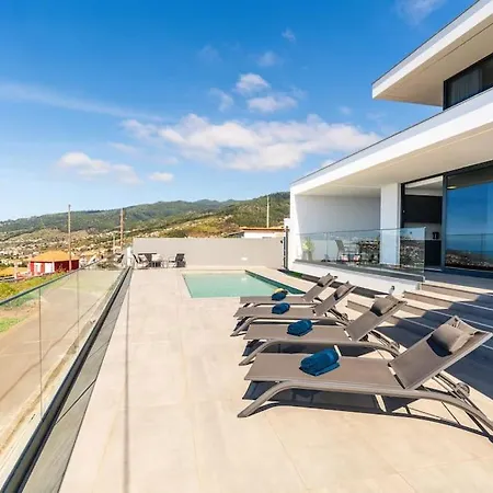 Lunarenzo Seaview, Pool, Ac, Parking Villa Calheta (Madeira)