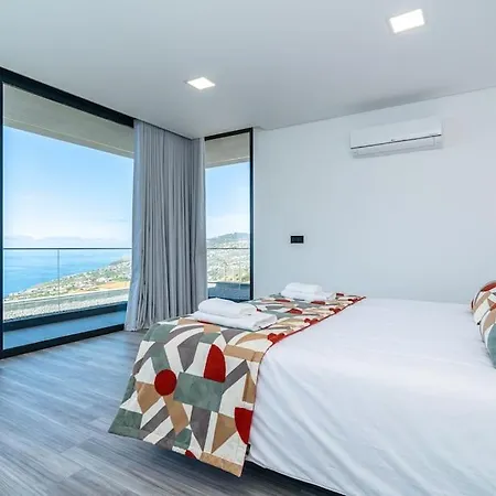 Lunarenzo Seaview, Pool, Ac, Parking *